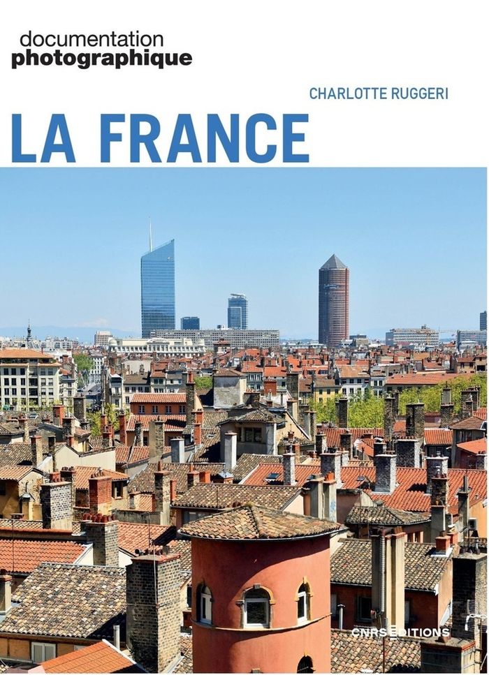 Couverture du livre « La France » de Charlotte Ruggeri, librairie Les Contes Infusés à Corte