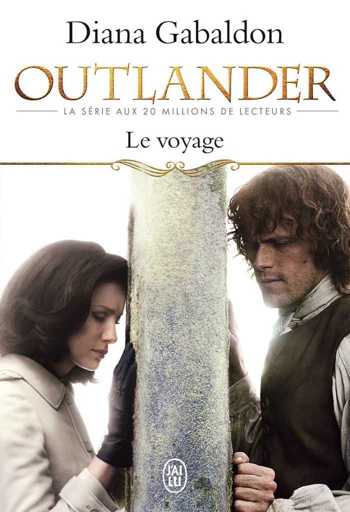 Couverture du livre « OUTLANDER - T03 - LE VOYAGE », librairie Les Contes Infusés à Corte