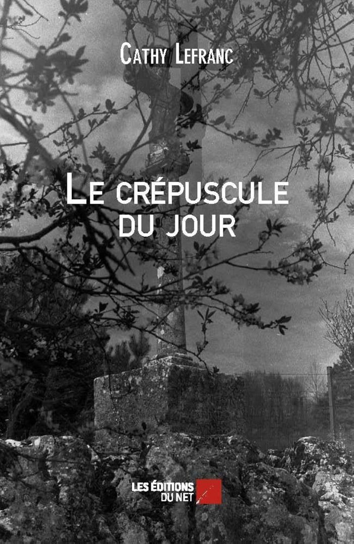 Couverture du livre « LE CREPUSCULE DU JOUR », librairie Les Contes Infusés à Corte