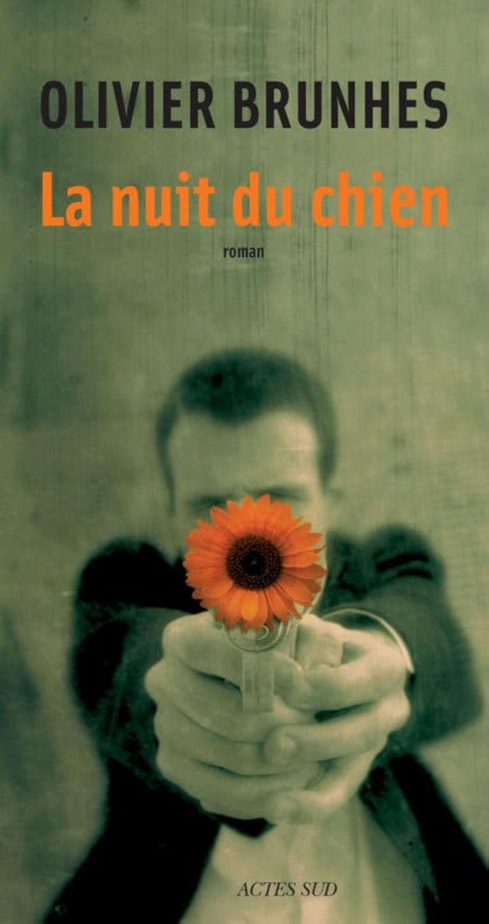 Couverture du livre « LA NUIT DU CHIEN », librairie Les Contes Infusés à Corte