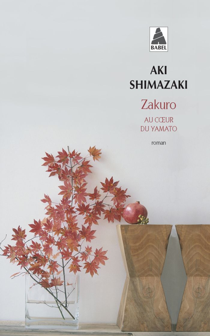 Couverture du livre « Zakuro : au coeur du Yamato » de Aki Shimazaki, librairie Les Contes Infusés à Corte