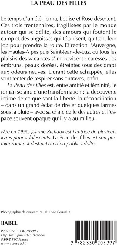 Quatrième de couverture de « La peau des filles : roman »