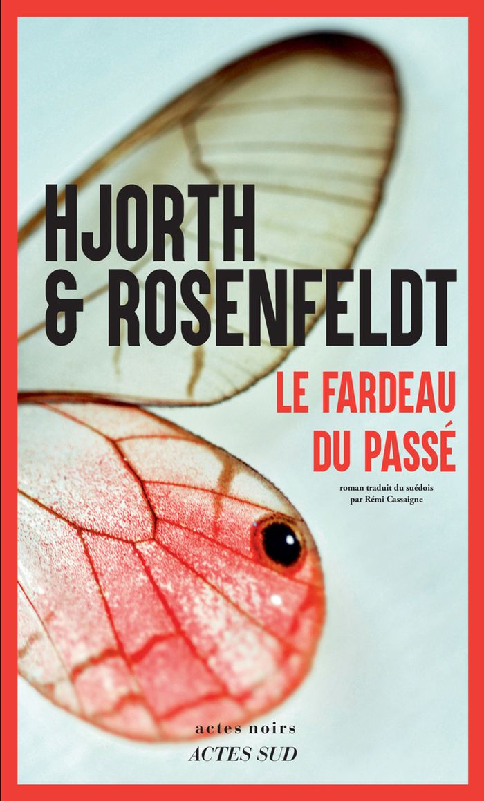 Couverture du livre « Le fardeau du passé » de Michael Hjorth, librairie Les Contes Infusés à Corte