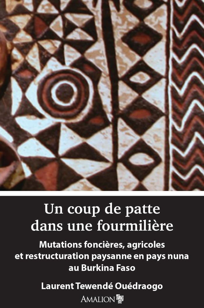 Couverture du livre « UN COUP DE PATTE DANS UNE FOURMILIERE - MUTATIONS FONCIERES, AGRICOLES ET RESTRUCTURATION PAYSANNE E » de Ouedraogo/tallet, librairie Les Contes Infusés à Corte