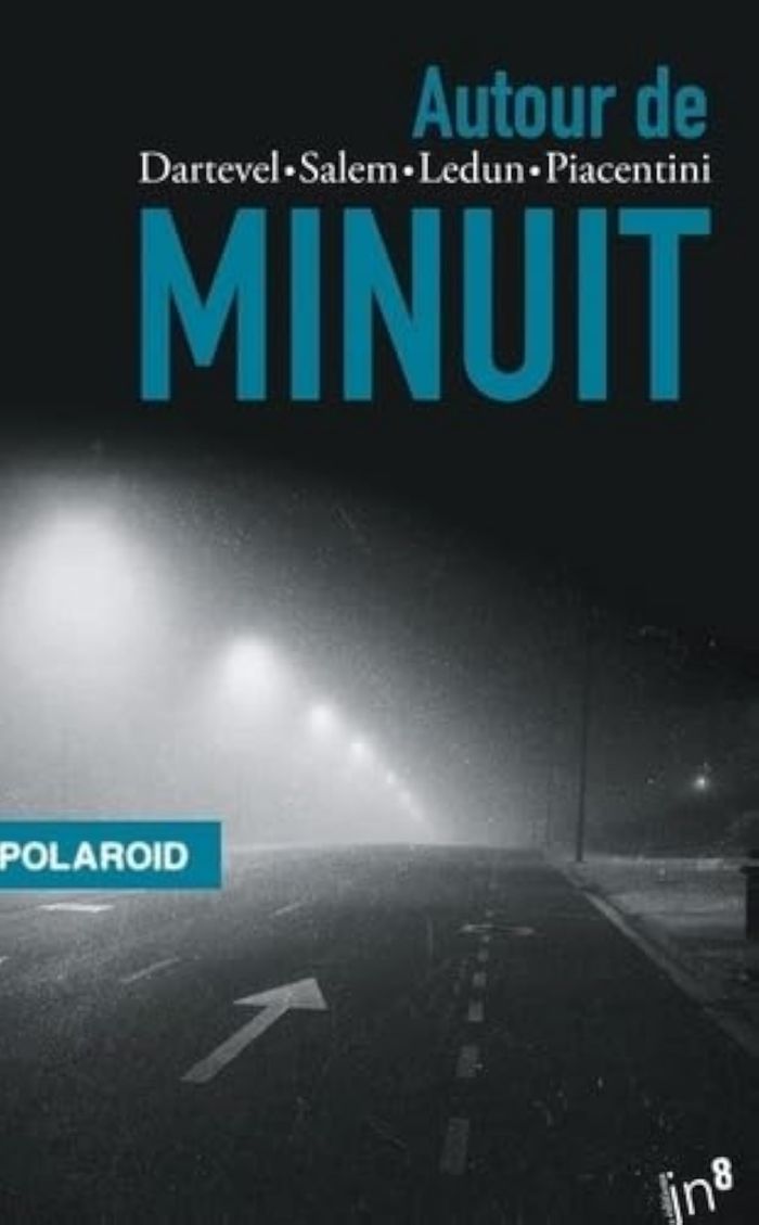 Couverture du livre « AUTOUR DE MINUIT », librairie Les Contes Infusés à Corte