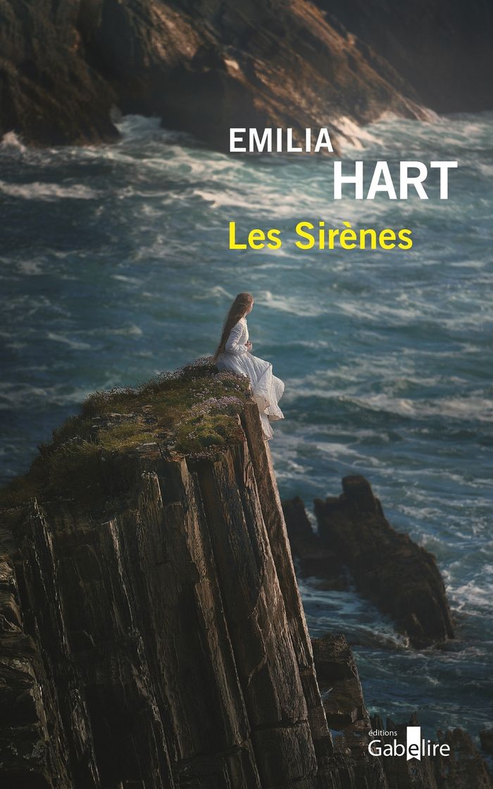 Couverture du livre « Les sirènes » de Emilia Hart, librairie Les Contes Infusés à Corte