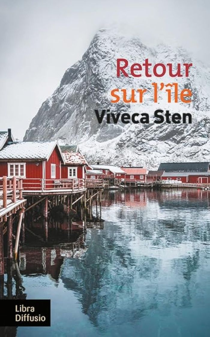 Couverture du livre « Retour sur l'île : roman » de Viveca Sten, librairie Les Contes Infusés à Corte