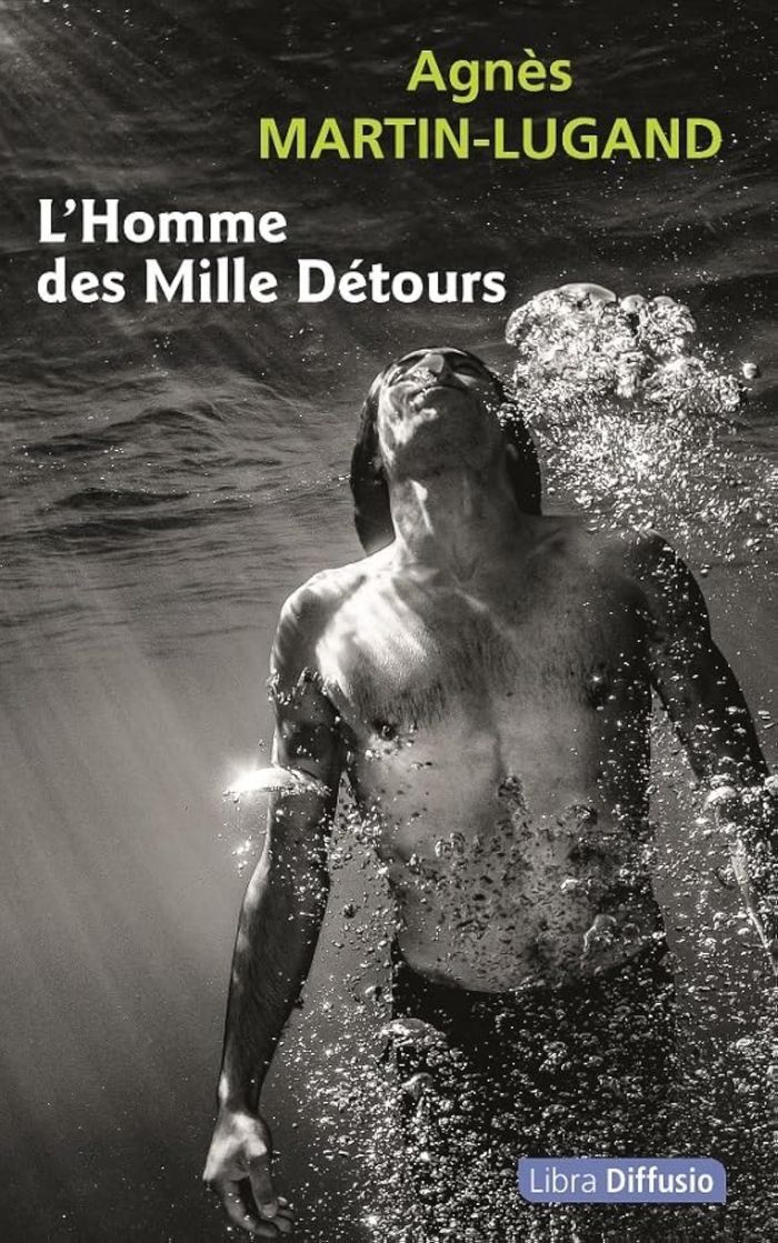 Couverture du livre « L'homme des mille détours » de Agnès Martin-Lugand, librairie Les Contes Infusés à Corte