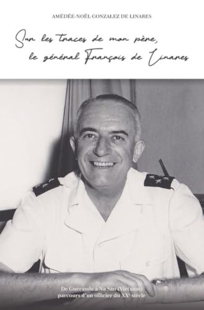 Couverture du livre « SUR LES TRACES DE MON PERE, LE GENERAL FRANCOIS DE LINARES » de Gonzalez De Linares, librairie Les Contes Infusés à Corte