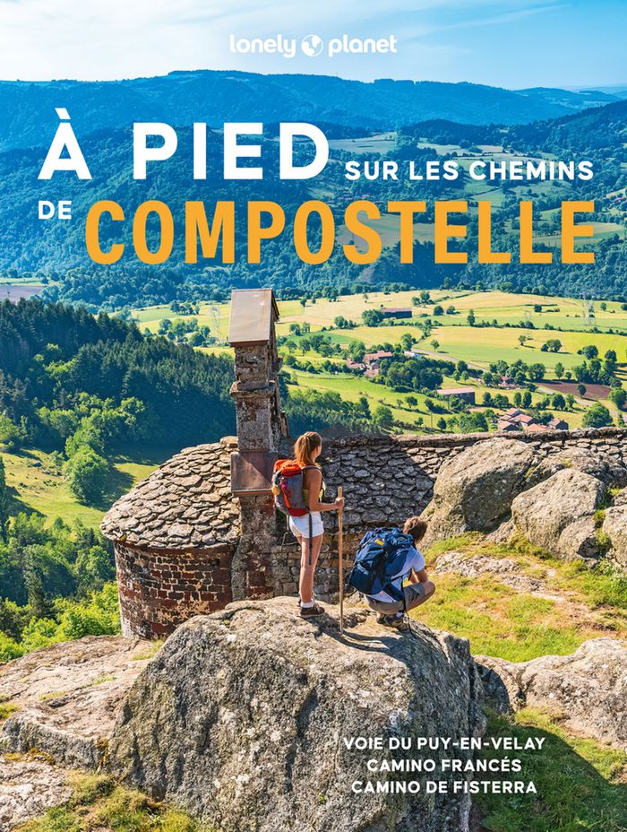 Couverture du livre « À pied sur les chemins de Compostelle : voie du Puy-en-Velay, camino Francés et camino de Fisterra », librairie Les Contes Infusés à Corte