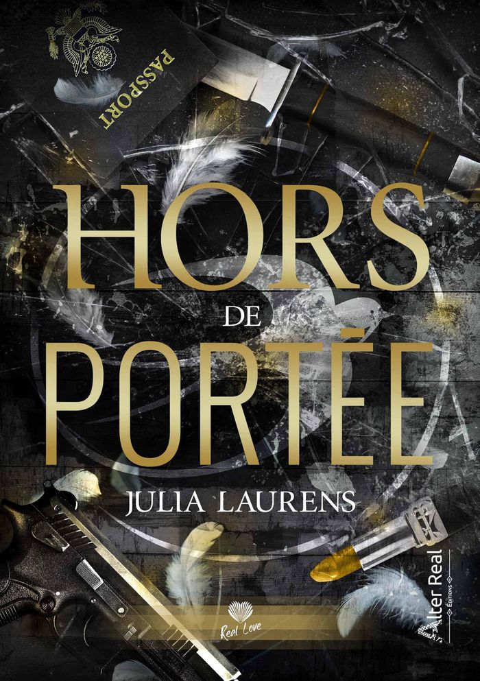 Couverture du livre « Hors de portée » de Julia Laurens, librairie Les Contes Infusés à Corte