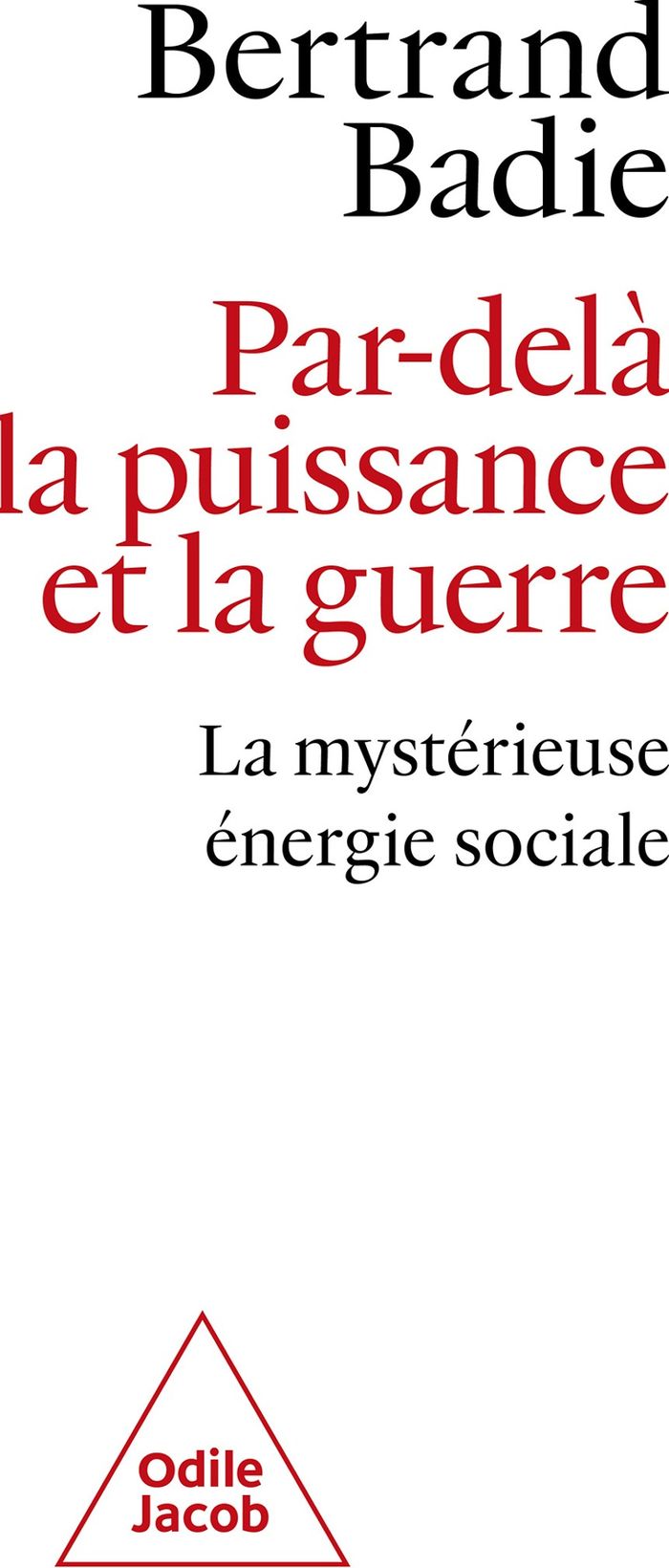 Couverture du livre « Par-delà la puissance et la guerre : la mystérieuse énergie sociale », librairie Les Contes Infusés à Corte