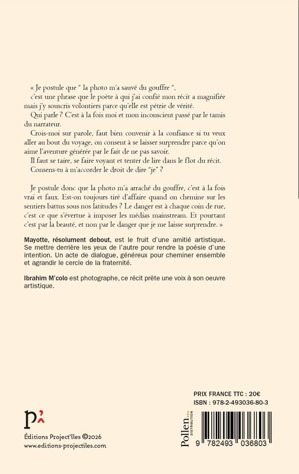 Quatrième de couverture de « MAYOTTE, RESOLUMENT DEBOUT »