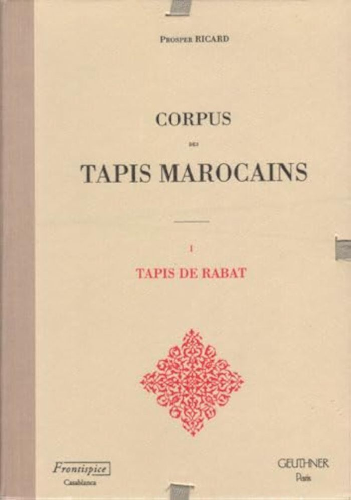 Couverture du livre « CORPUS DES TAPIS MAROCAINS, 4 », librairie Les Contes Infusés à Corte