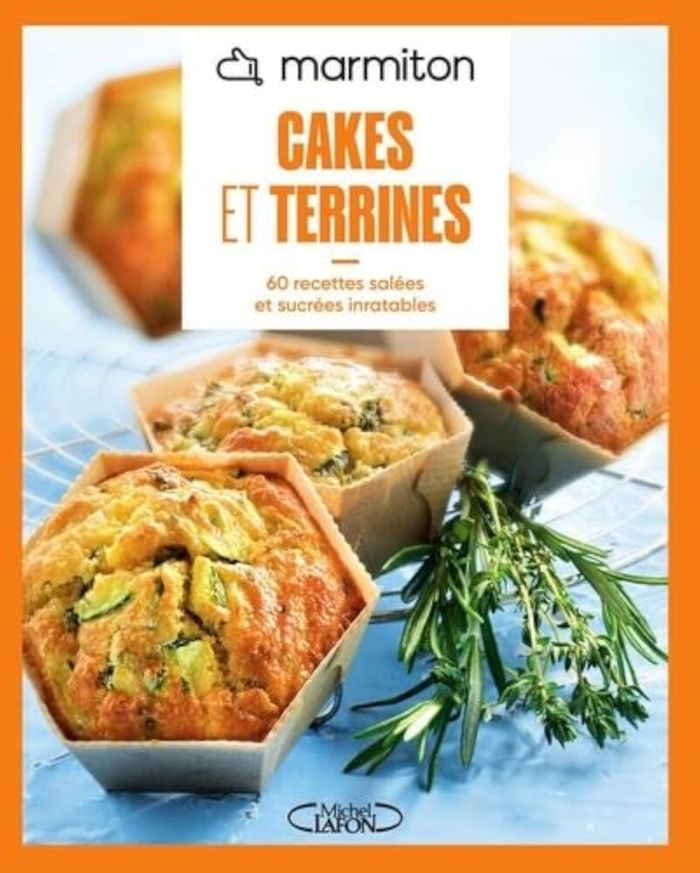 Couverture du livre « Cakes et terrines : 60 recettes salées et sucrées inratables » de Marmiton, librairie Les Contes Infusés à Corte