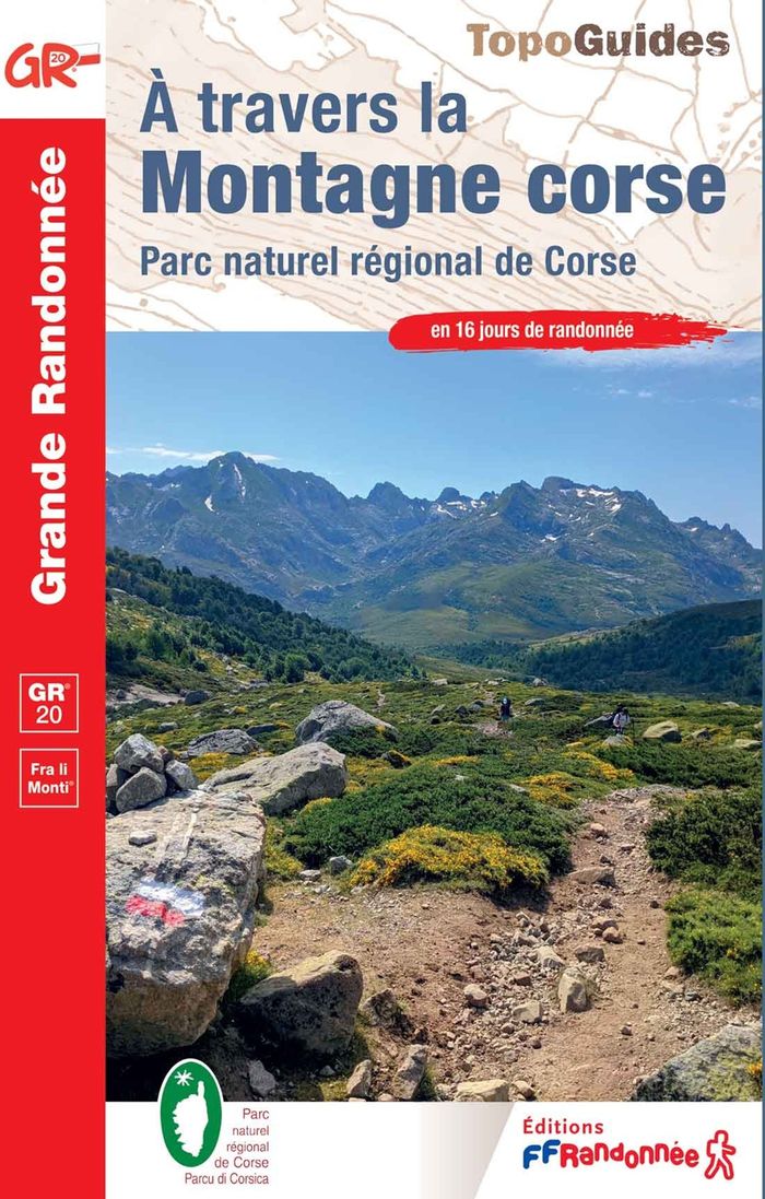 Couverture du livre « A TRAVERS LA MONTAGNE CORSE - PARC NATUREL REGIONAL DE CORSE » de Collectif, librairie Les Contes Infusés à Corte