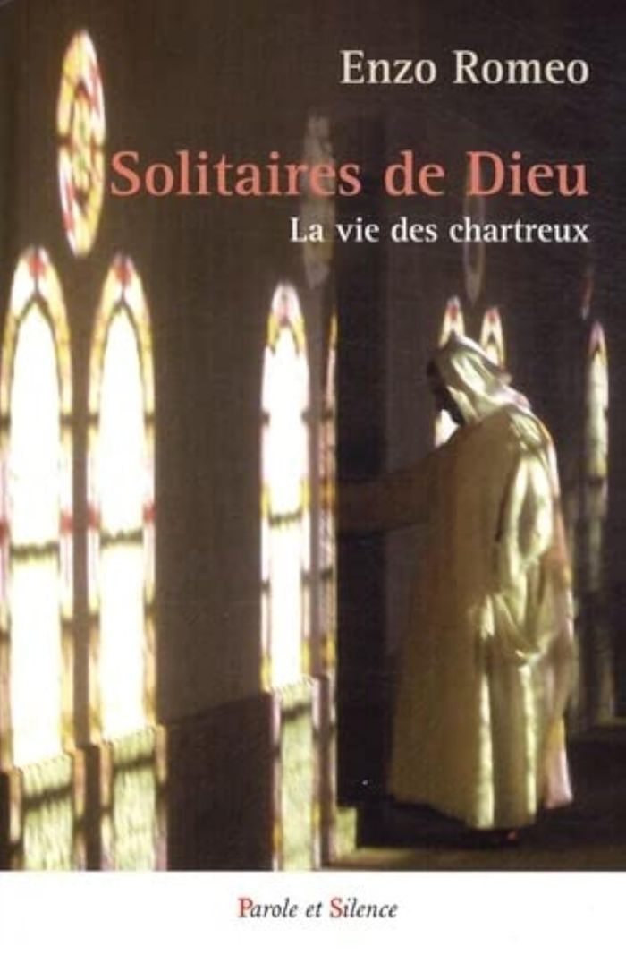 Couverture du livre « SOLITAIRES DE DIEU (LES) » de Enzo Romeo, librairie Les Contes Infusés à Corte