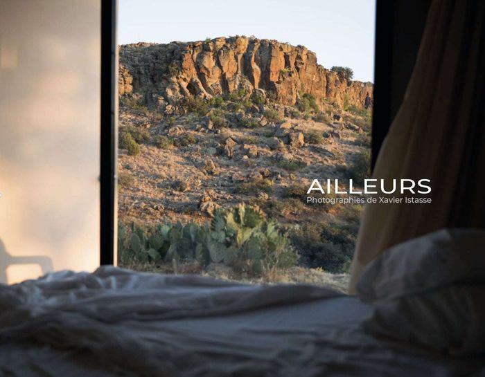 Couverture du livre « AILLEURS » de Xavier Istasse, librairie Les Contes Infusés à Corte