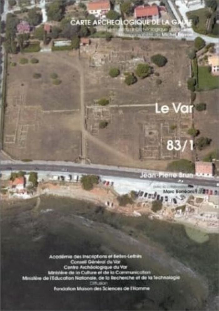 Couverture du livre « CARTE ARCHEOLOGIQUE DE LA GAULE 83/1 - LE VAR » de Jean-Pierre Brun, librairie Les Contes Infusés à Corte