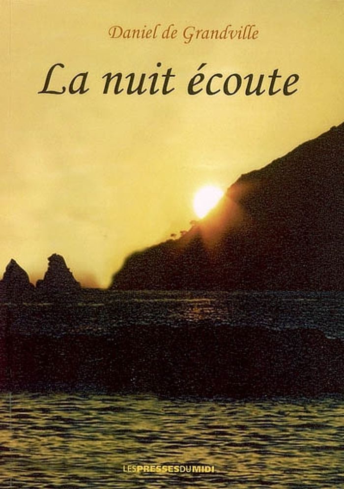 Couverture du livre « LA NUIT ECOUTE », librairie Les Contes Infusés à Corte