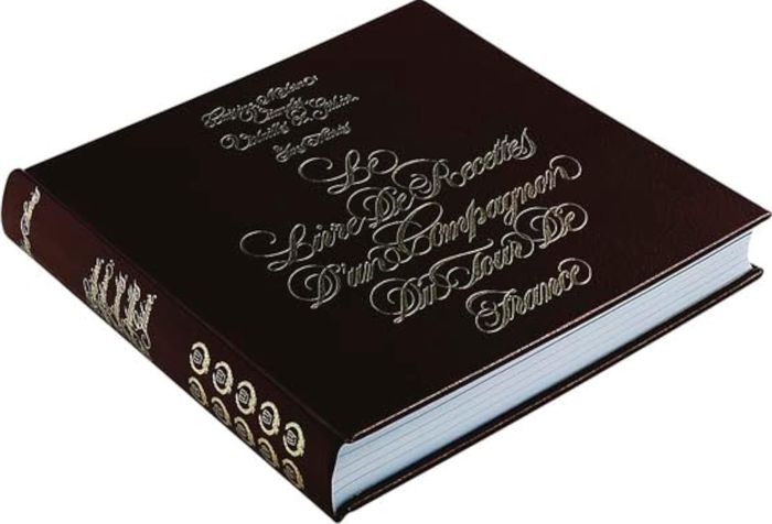 Couverture du livre « LE LIVRE D'UN COMPAGNON DU TOUR DE FRANCE - TOME 10 CUISINE MODERNE : VIANDES, VOLAILLES ET GIBIER » de Yves Thuries, librairie Les Contes Infusés à Corte