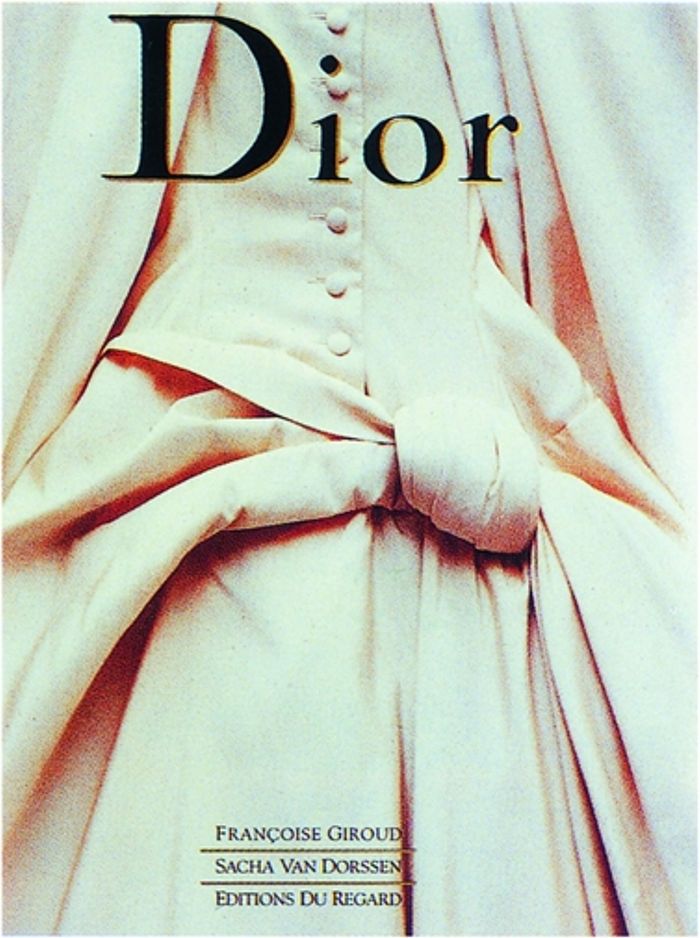 Couverture du livre « CHRISTIAN DIOR » de Giroud/bouydorsen, librairie Les Contes Infusés à Corte