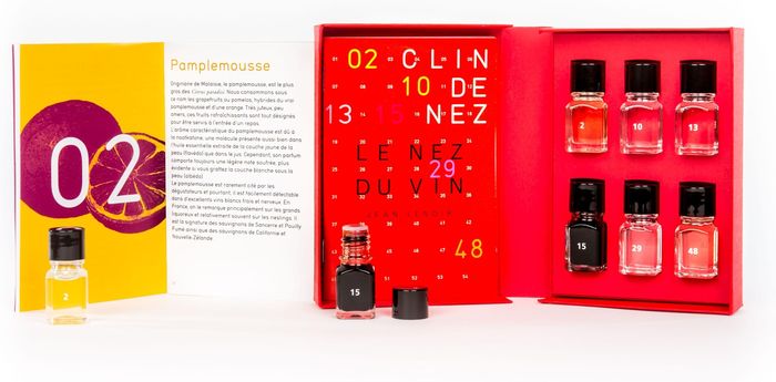 Couverture du livre « LE NEZ DU VIN 6 AROMES FR LE CLIN DE NEZ » de Jean Lenoir, librairie Les Contes Infusés à Corte