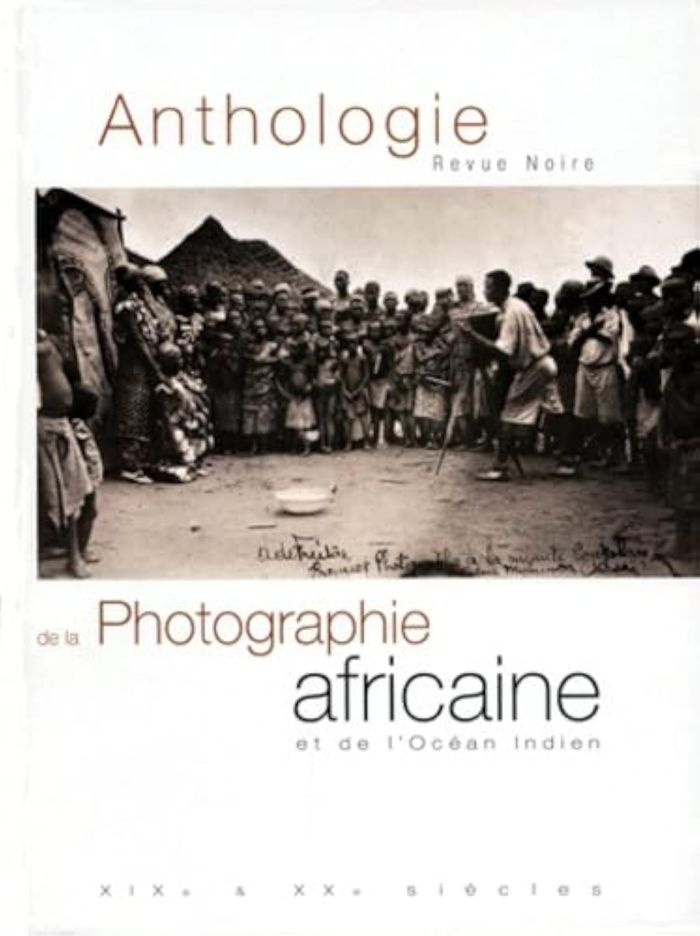 Couverture du livre « ANTHOLOGIE DE LA PHOTOGRAPHIE AFRICAINE DE L'OCEAN INDIEN ET LA DIASPORA » de Collectif Ouvrage, librairie Les Contes Infusés à Corte
