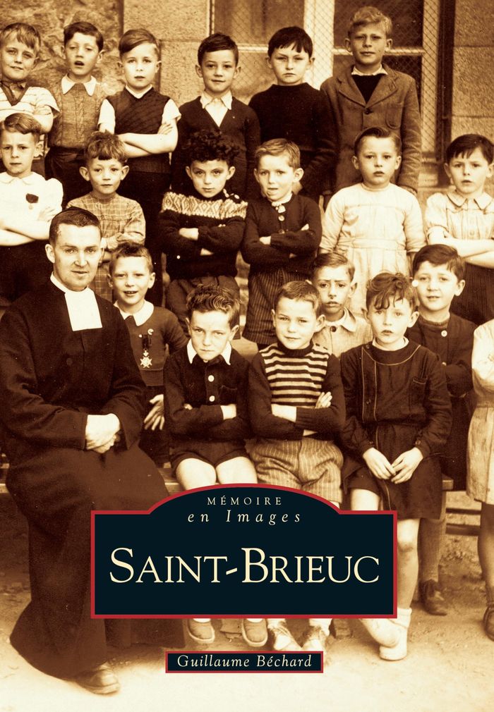 Couverture du livre « SAINT-BRIEUC » de Xxx, librairie Les Contes Infusés à Corte