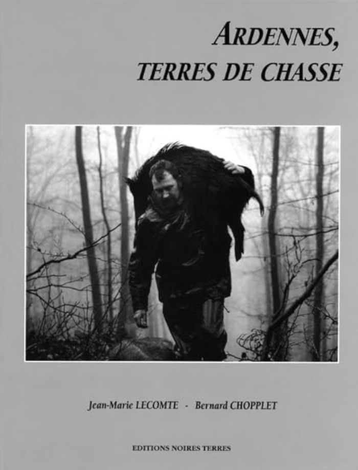 Couverture du livre « ARDENNES, TERRES DE CHASSE », librairie Les Contes Infusés à Corte