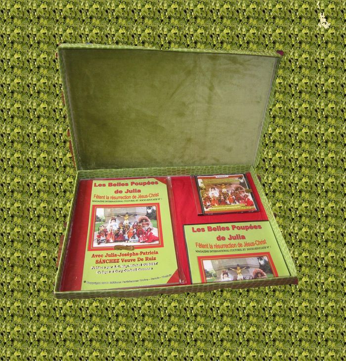 Couverture du livre « COFFRET N 1 LES BELLES POUPEES DE JULIA FETENT LA RESURRECTION DE JESUSCHRIST338 » de J.P. Sanchez Julia, librairie Les Contes Infusés à Corte