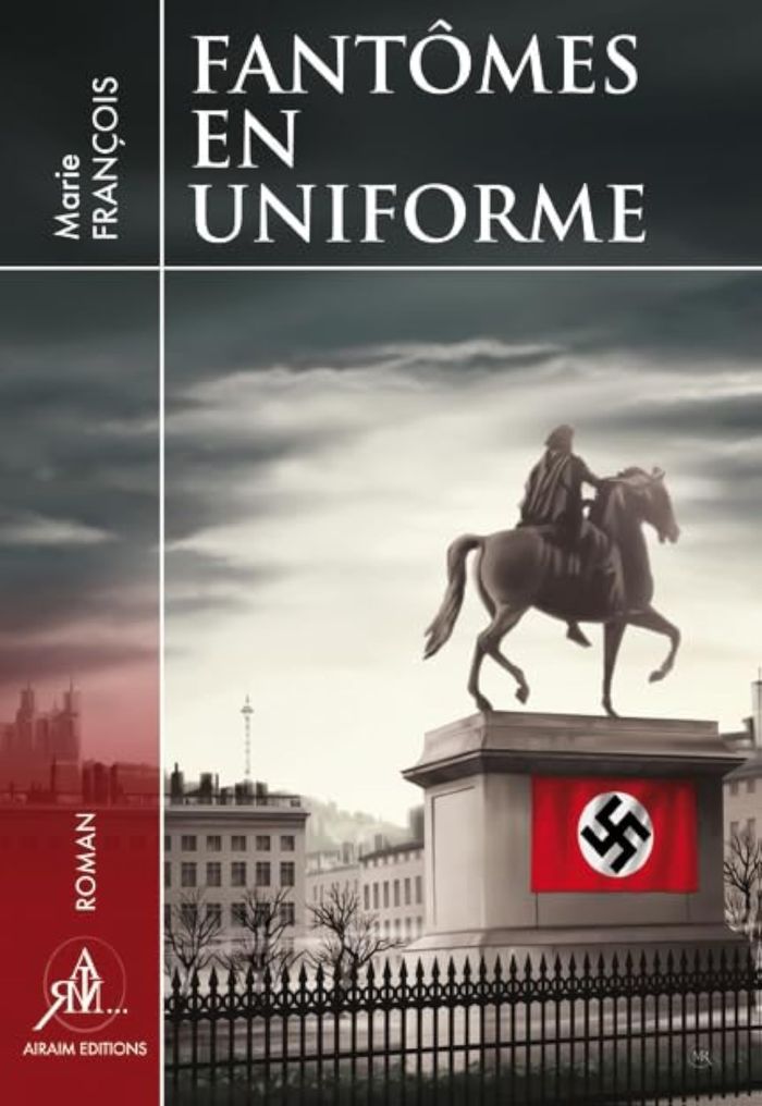 Couverture du livre « FANTOMES EN UNIFORME » de Marie Francois, librairie Les Contes Infusés à Corte