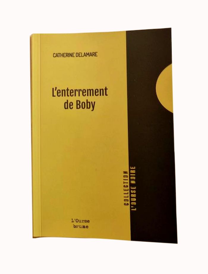 Couverture du livre « L'enterrement de Boby », librairie Les Contes Infusés à Corte