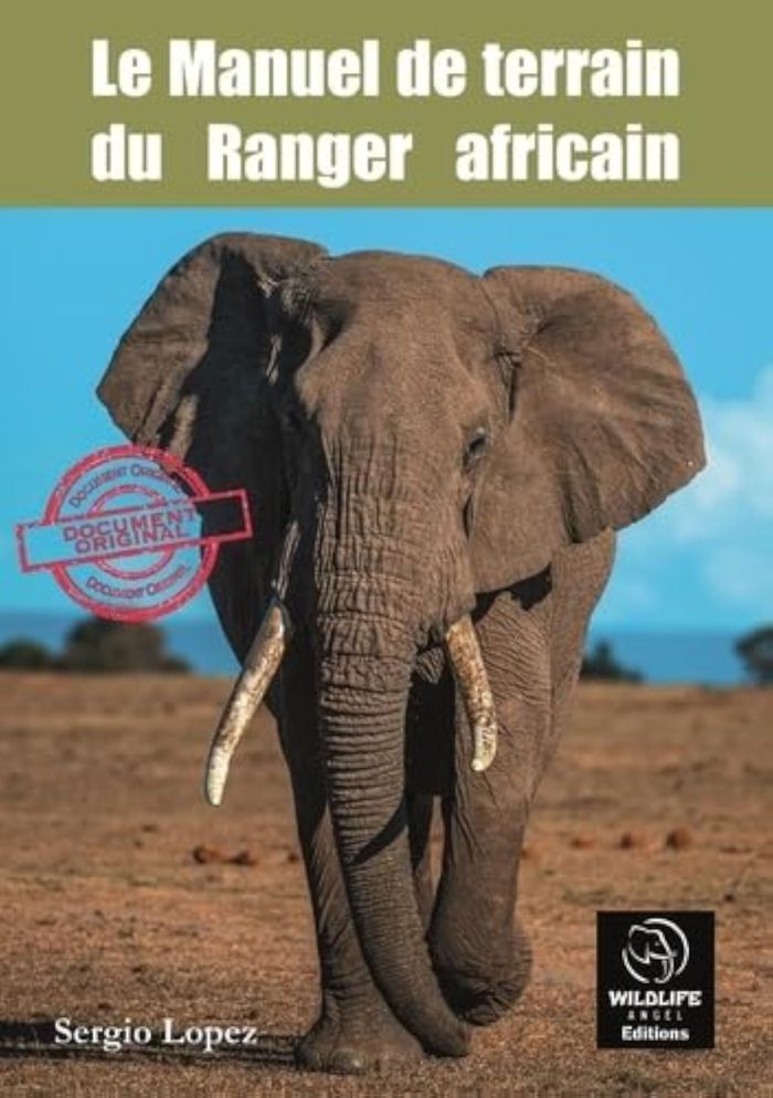 Couverture du livre « MANUEL DE TERRAIN DU RANGER AFRICAIN » de Sergio Lopez, librairie Les Contes Infusés à Corte