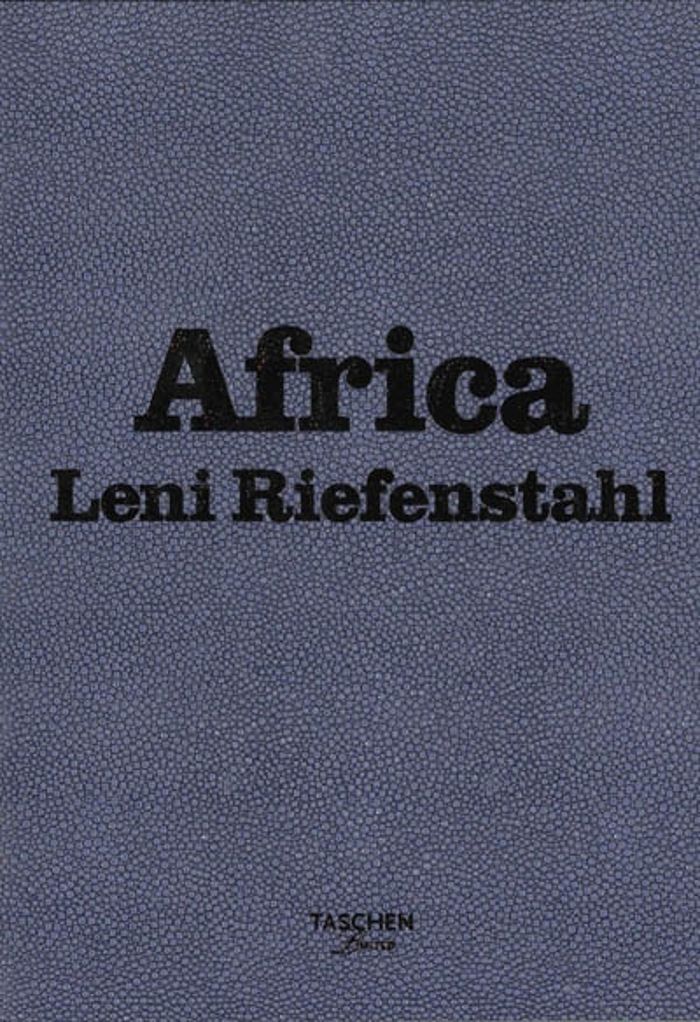 Couverture du livre « SU-RIEFENSTAHL AFRICA » de Leni Riefenstahl, librairie Les Contes Infusés à Corte