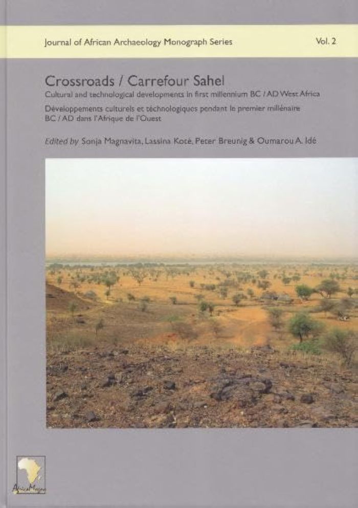 Couverture du livre « CROSSROADS / CARREFOUR SAHEL » de Magnavita, Et Al. S., librairie Les Contes Infusés à Corte