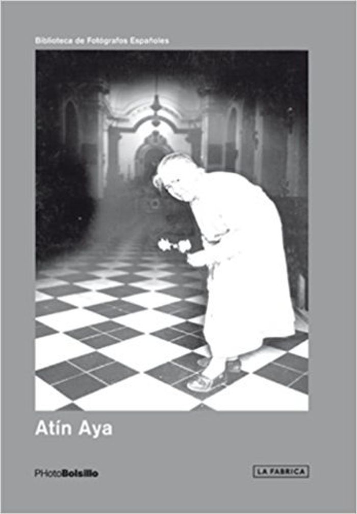Couverture du livre « ATIN AYA (PHOTOBOLSILLO) /ANGLAIS » de Atin Aya, librairie Les Contes Infusés à Corte