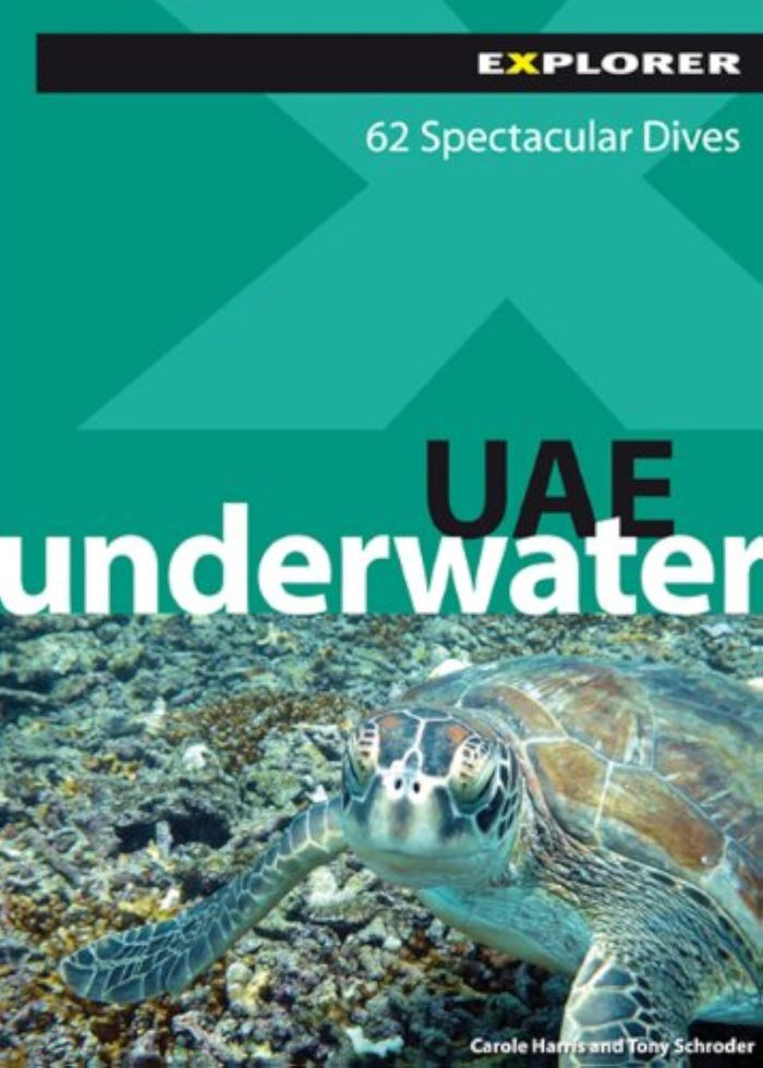 Couverture du livre « UAE UNDERWATER » de Xxx, librairie Les Contes Infusés à Corte