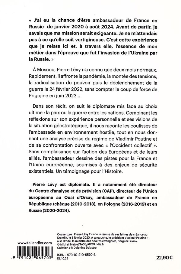 Quatrième de couverture de « Au coeur de la Russie en guerre : récit de l'ambassadeur de France »
