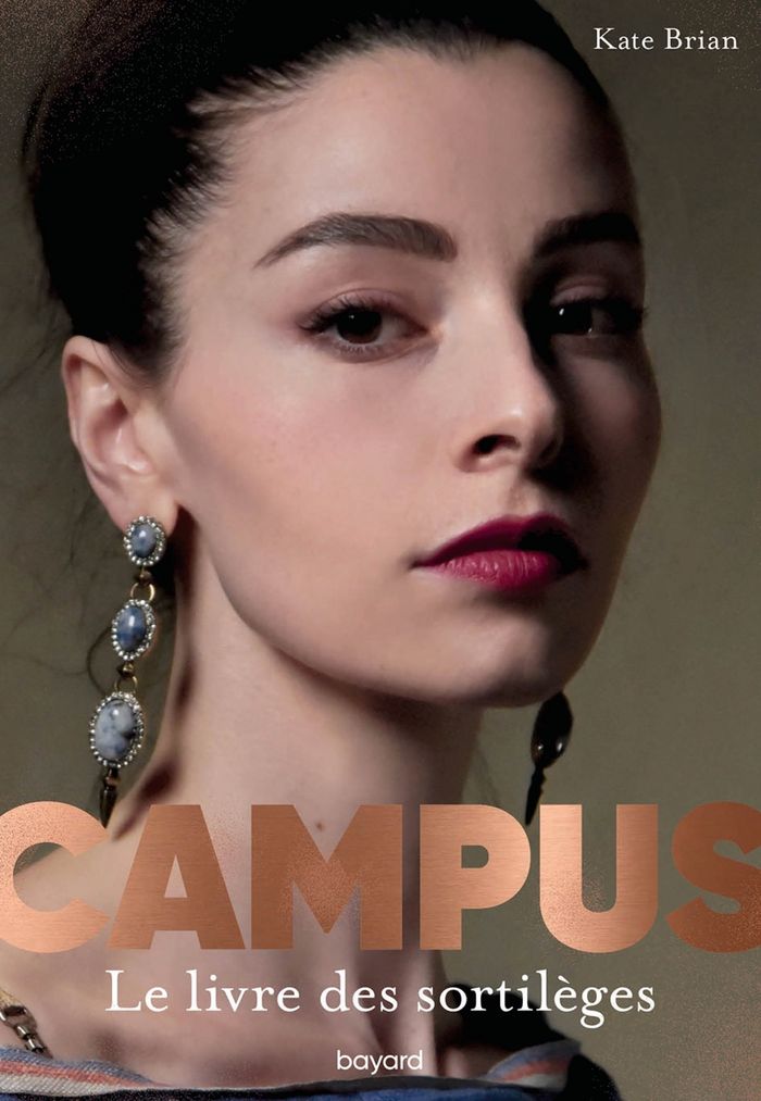 Couverture du livre « Campus : Le livre des sortilèges » de Kate Brian, librairie Les Contes Infusés à Corte
