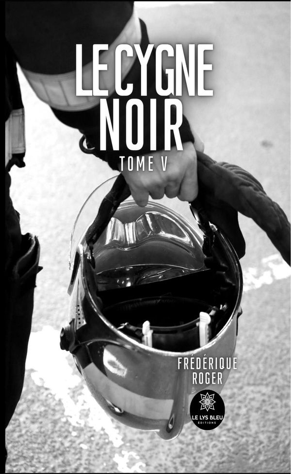 Couverture du livre « Le cygne noir » de Frédérique Roger, librairie Les Contes Infusés à Corte