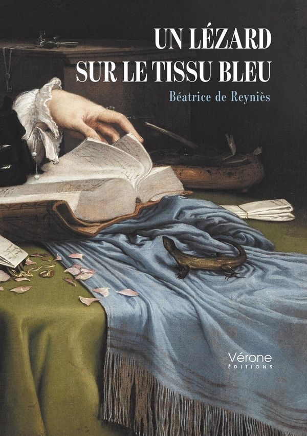 Couverture du livre « UN LEZARD SUR LE TISSU BLEU » de Reynies Beatrice De, librairie Les Contes Infusés à Corte