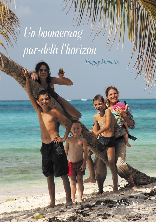 Couverture du livre « UN BOOMERANG PAR-DELA L'HORIZON » de Tanguy Michotte, librairie Les Contes Infusés à Corte